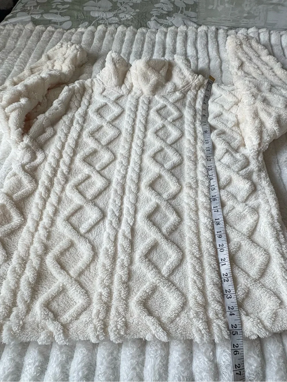 Eddie Bauer Womens M Cable Fleece Pullover Ivory Sherpa Plush Mock Neck Cozy - Picture 4 of 7